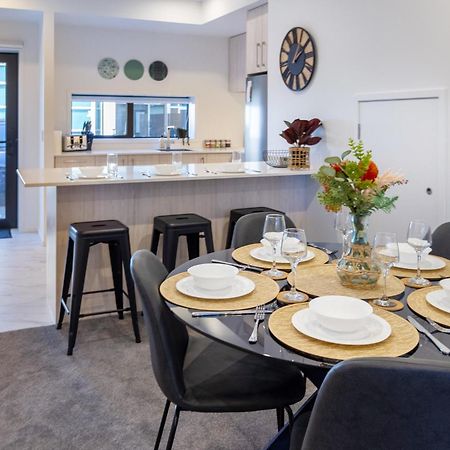 Апартаменти Tuam Street Delight 4 Bed 4 Bath Крайстчерч Екстер'єр фото